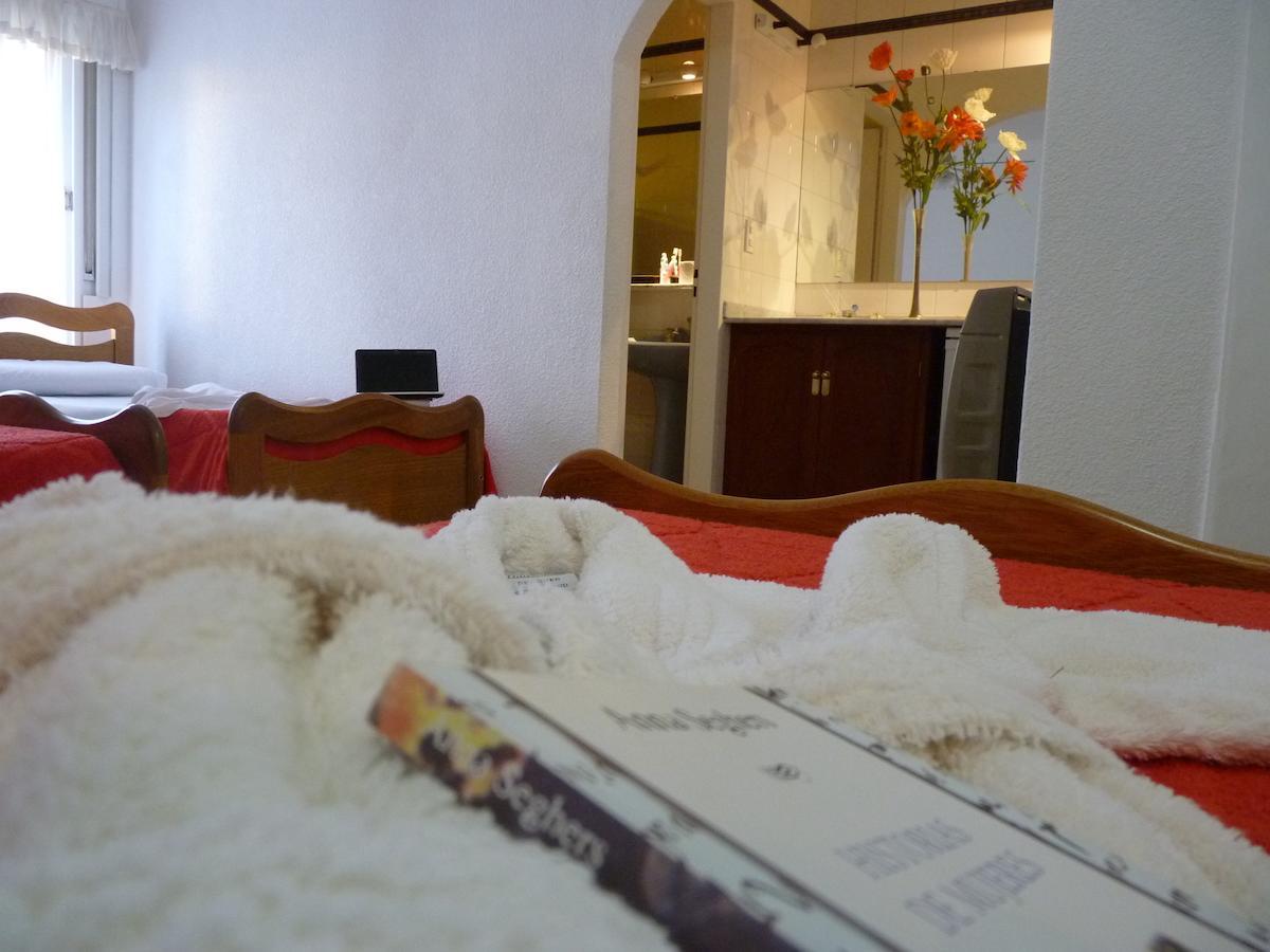 Hotel Quelu Leufu Ріо-Колорадо Номер фото
